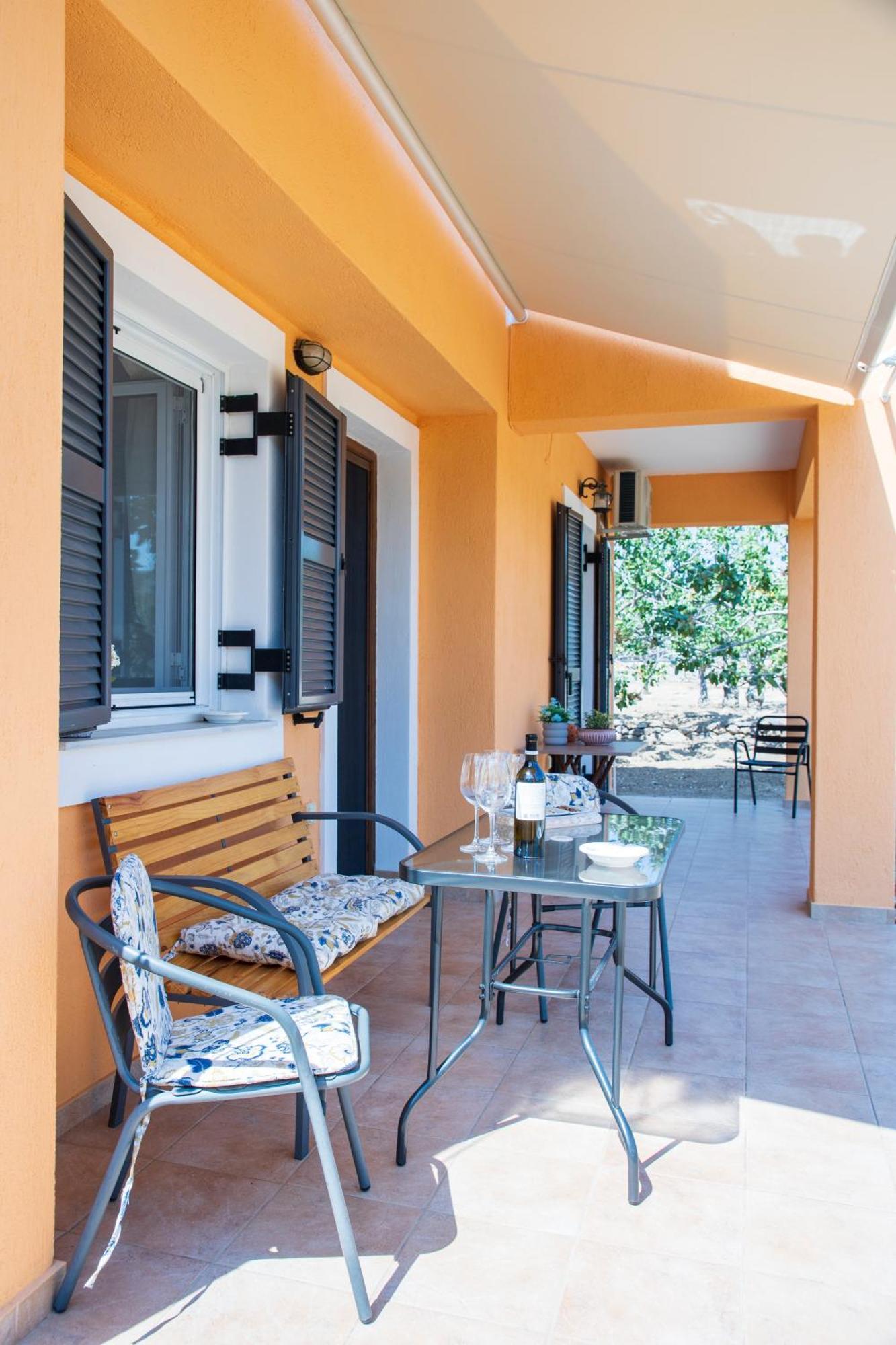Вилла Nick'S House Aegina Экстерьер фото