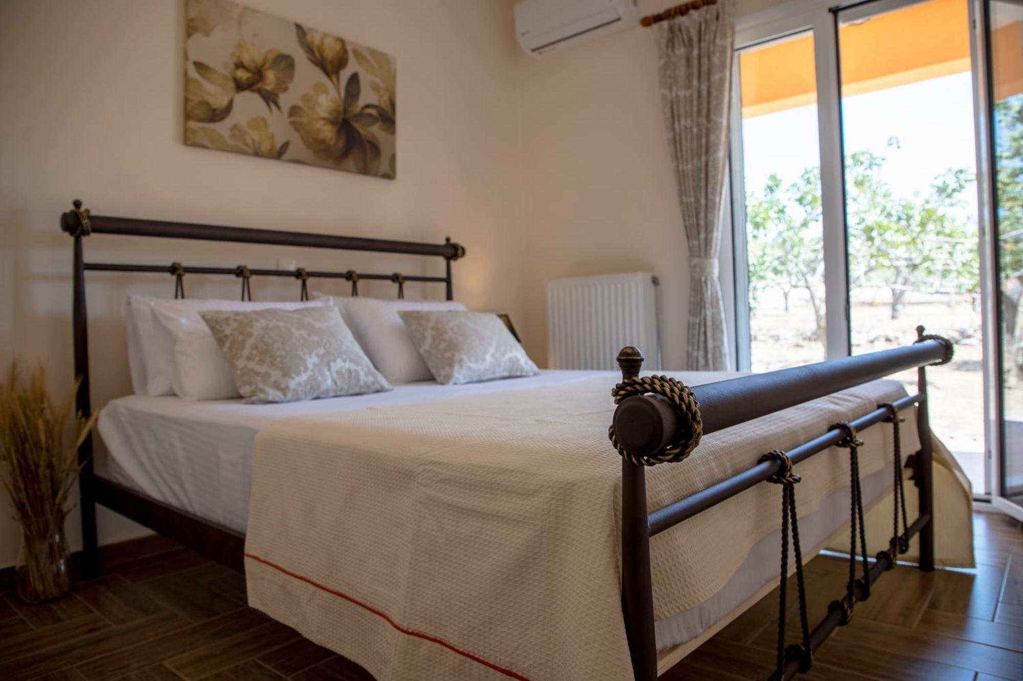 Вилла Nick'S House Aegina Экстерьер фото