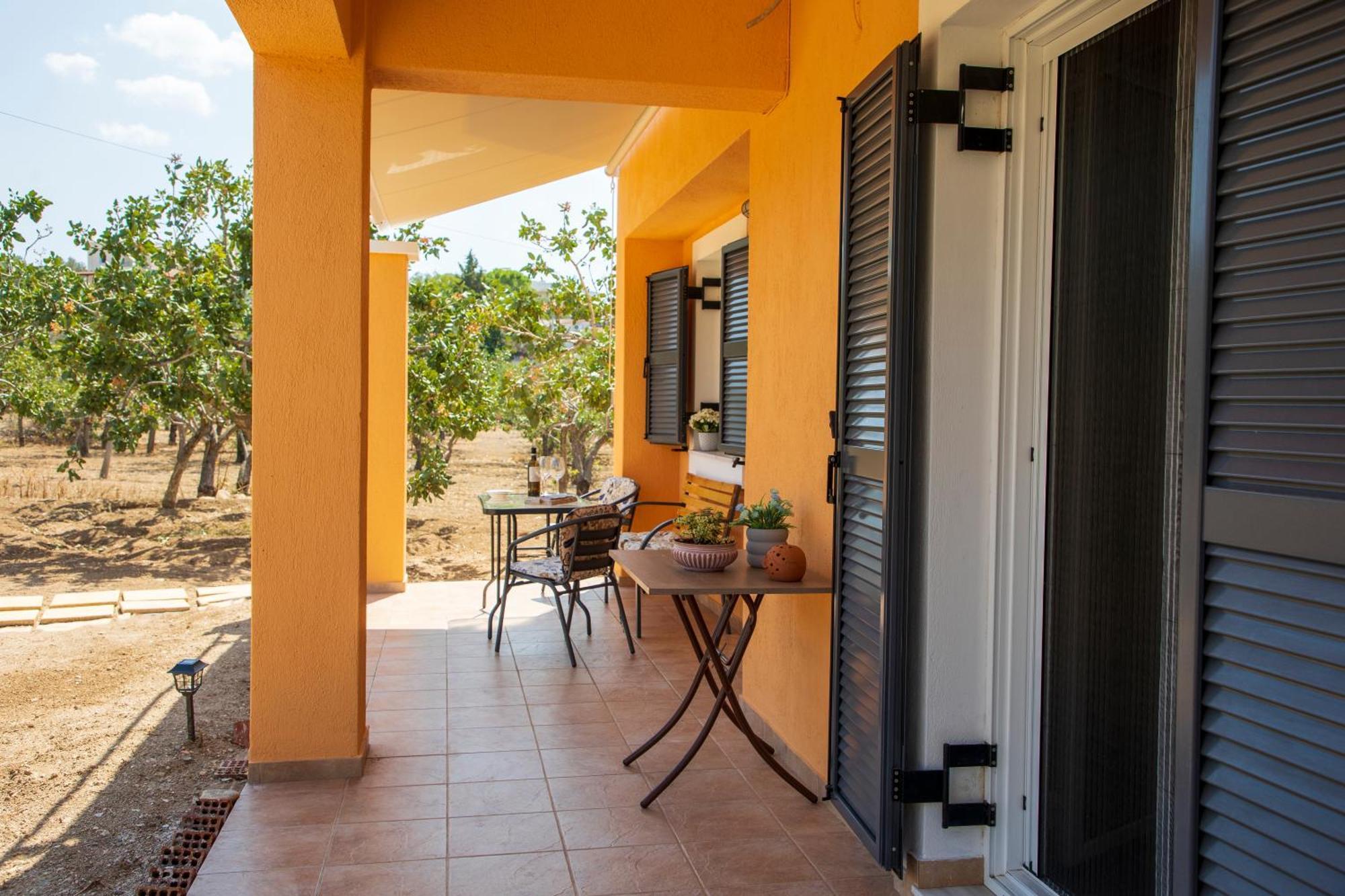 Вилла Nick'S House Aegina Экстерьер фото